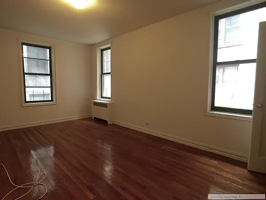 Rented by Sovereign Associates | media 8