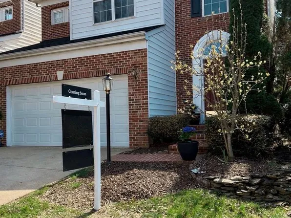 7677 Henry Knox Dr, Lorton, VA 22079