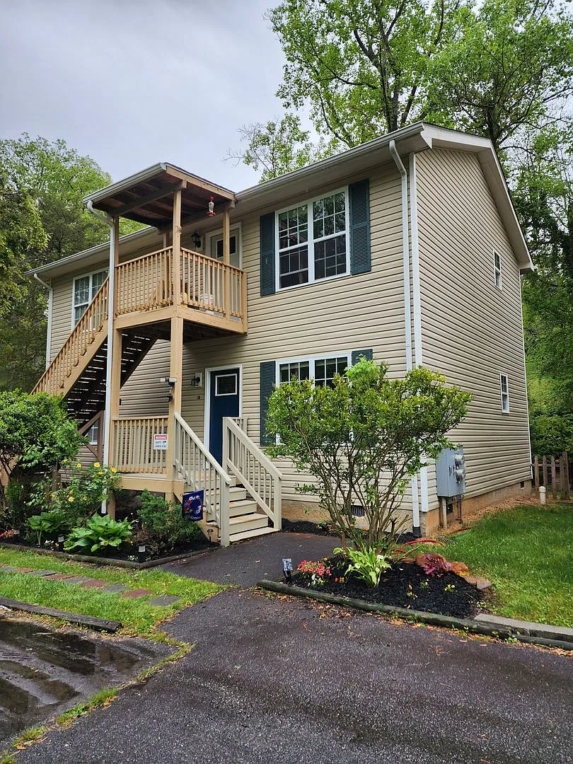 Arden Rental — Photo 1
