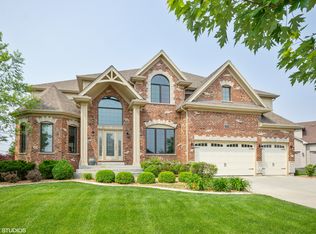 12900 Peppertree Dr, Plainfield, IL 60585