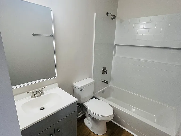 2504 Hidden Cove Dr — Photo 6