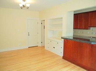 654 SW Grant St APT 301, Portland, OR 97201