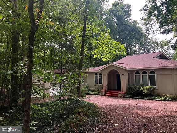 3rd image of 11704 Wilderness Park Dr