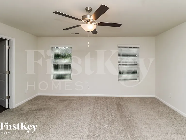2046 Cypress Village Dr NW — Photo 7