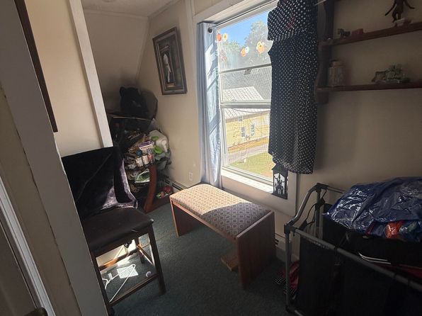 44 Carey Ln #3