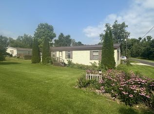 338 N Main St, Camden, MI 49232