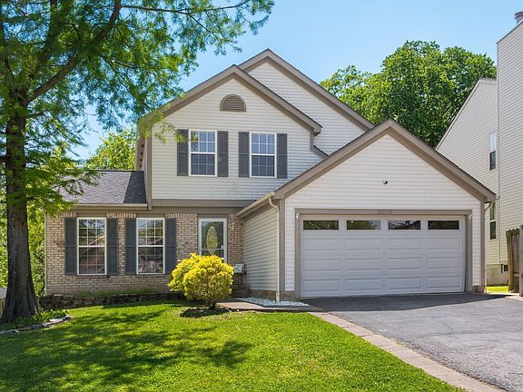 4th image of 2001 Queens Meadow Ln