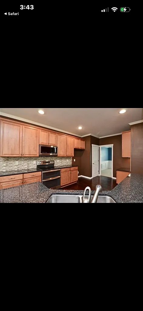 Building Photo - 14613 Colonial Park Dr