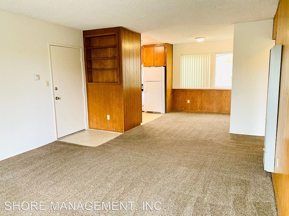 1st image of 4334 35th St APT 6