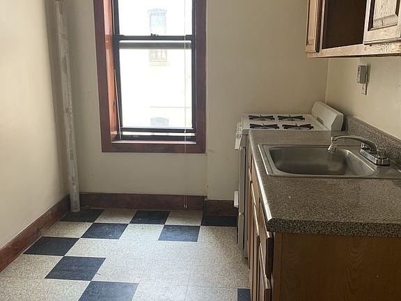 2nd image of 717 Avenue C APT 6D