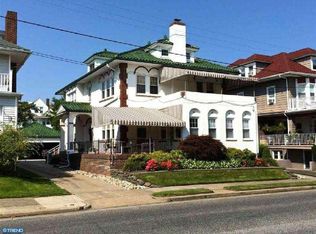 8 S Dorset Ave, Ventnor, NJ 08406