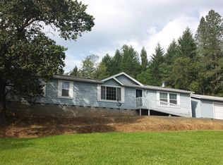 601 Union Gap Loop Rd, Oakland, OR 97462