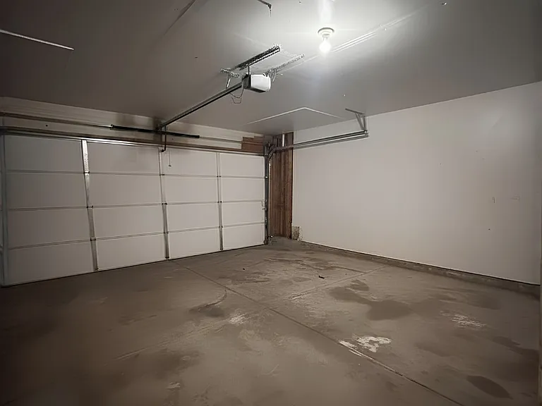 2219 Summer Breeze Way — Photo 21