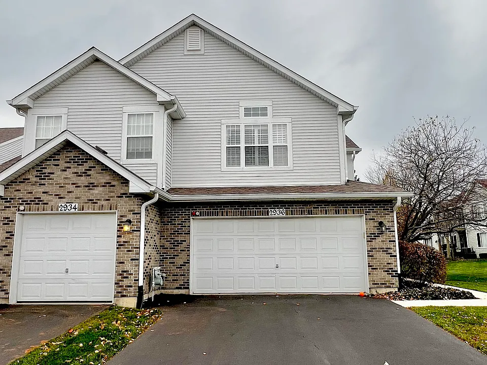 2936 Kentshire Cir
