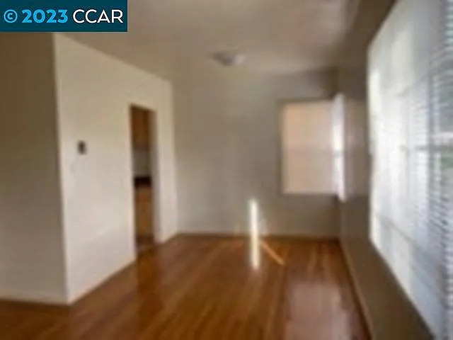 515 Lexington Ave #517 — Photo 5