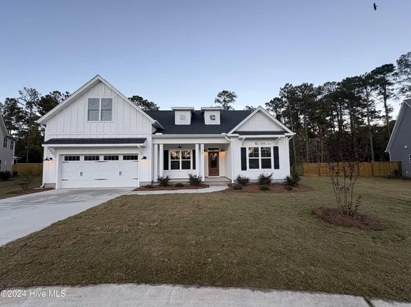 160 Allbrook Way, Hampstead, NC 28443