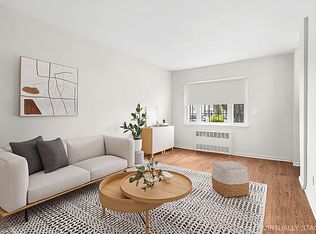 1043 E 101st St #1, Brooklyn, NY