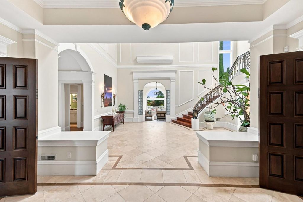 150 New Place Road 3