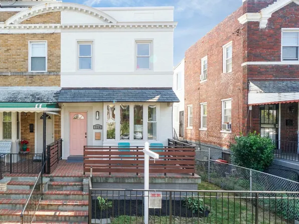 724 Somerset Pl NW, Washington, DC 20011