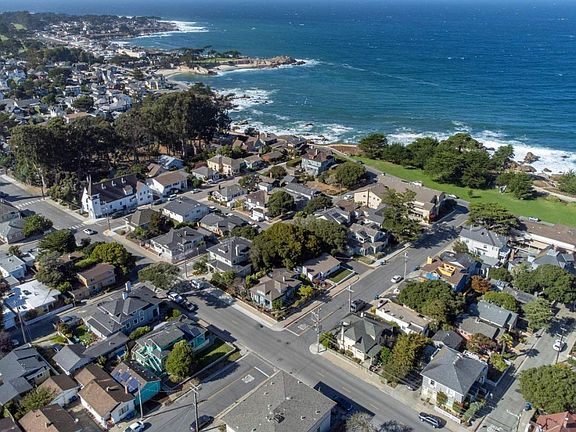 403 Central Ave Pacific Grove CA 93950 MLS ML81945892 Zillow   0fbcffc59a08013826d0e72e21243f80 Cc Ft 576 