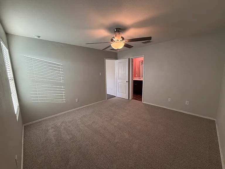 3955 Paragon Trl — Photo 12