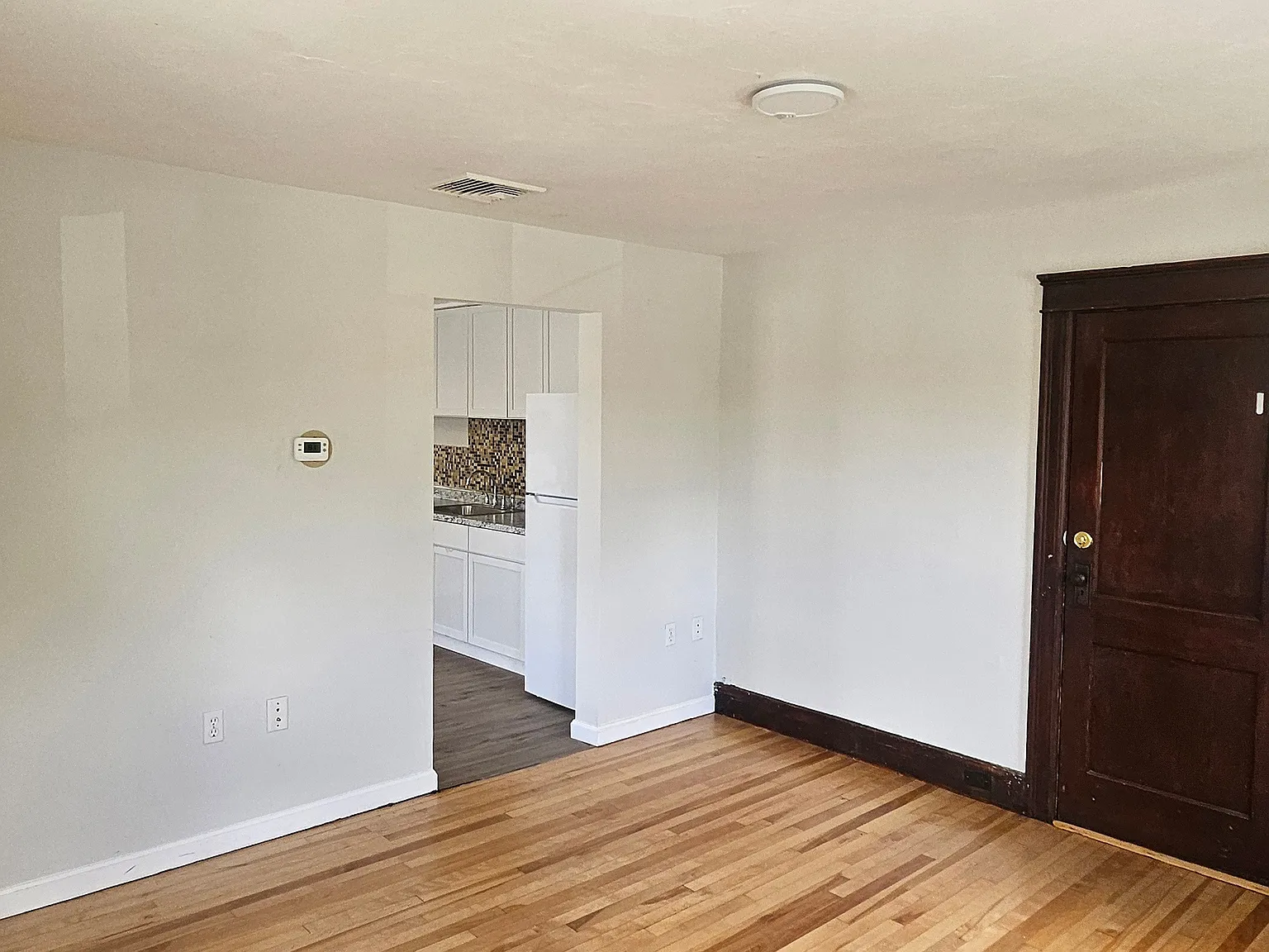 2 bed, 1722 sqft, $1,990 — Photo 2
