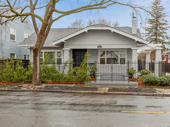 2912 33rd St, Sacramento, CA 95817