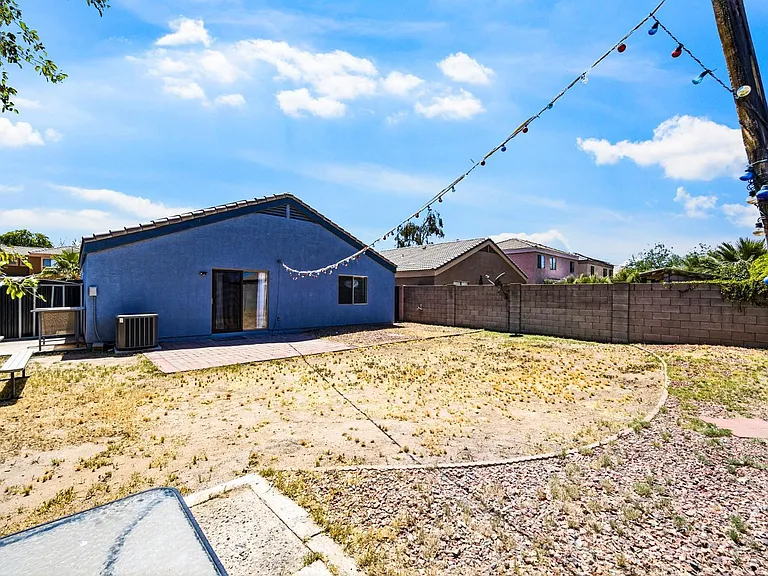 12418 W Windrose Dr — Photo 20