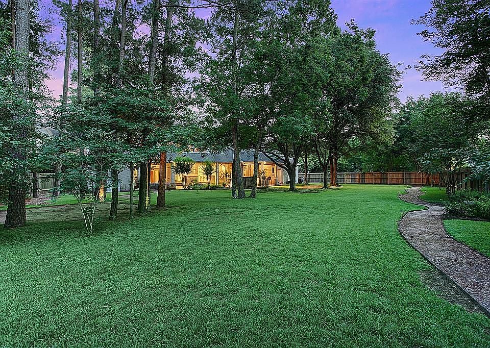 2nd image of 16426 Agusta Ct