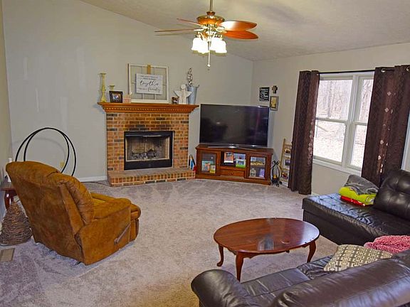 4th image of 5006 W County Road 200 S