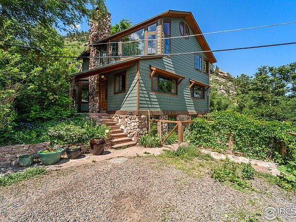 3rd image of 146 Artesian Dr
