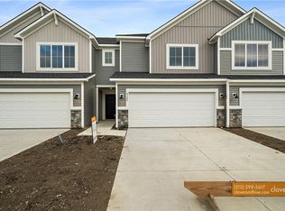 4725 171st St, Urbandale, IA 50323