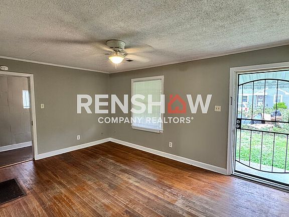 2nd image of 978 Dillworth St