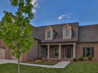 8175 Propeller 2 Dr, Ooltewah, TN 37363