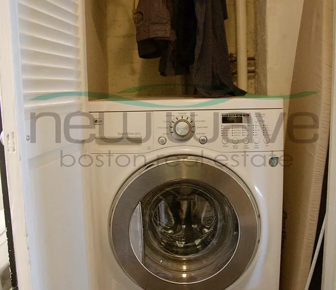 33 Gray St #2 — Photo 12