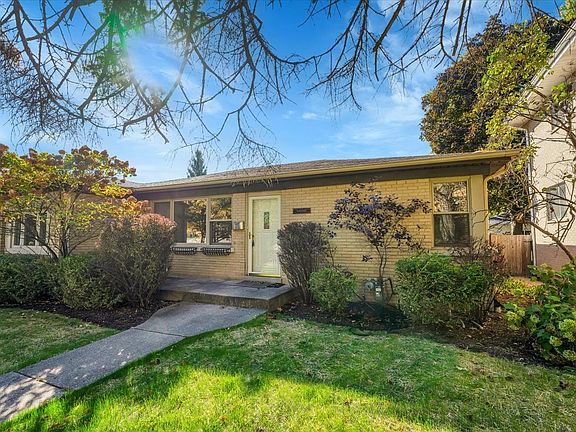 2nd image of 8130 Kedvale Ave
