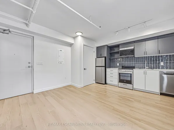 325 James St S, Hamilton, ON