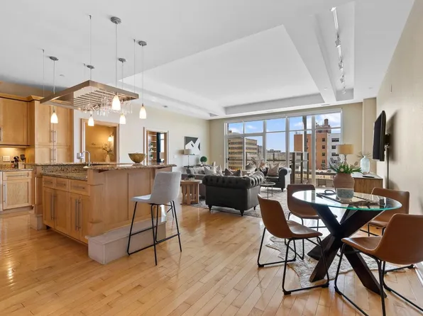 1313 North Franklin PLACE #502, Milwaukee, WI 53202