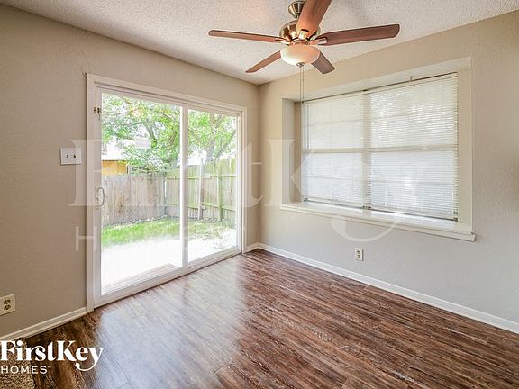 3rd image of 702 Dana Dr