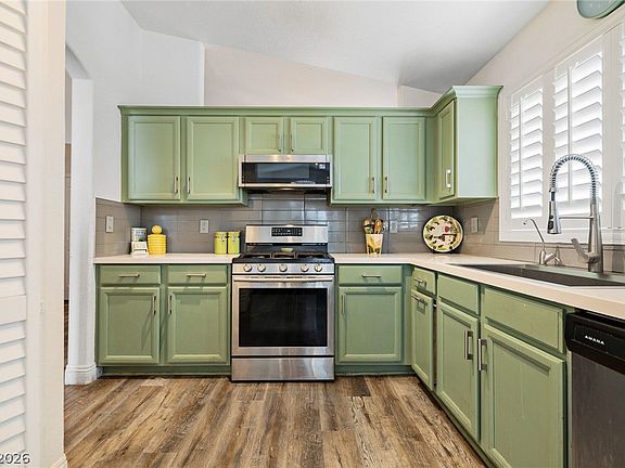 2nd image of 209 Sandpiper Village Way