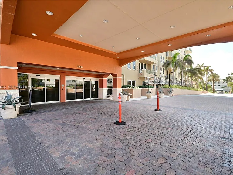 2080 S Ocean Dr #1711 — Photo 35