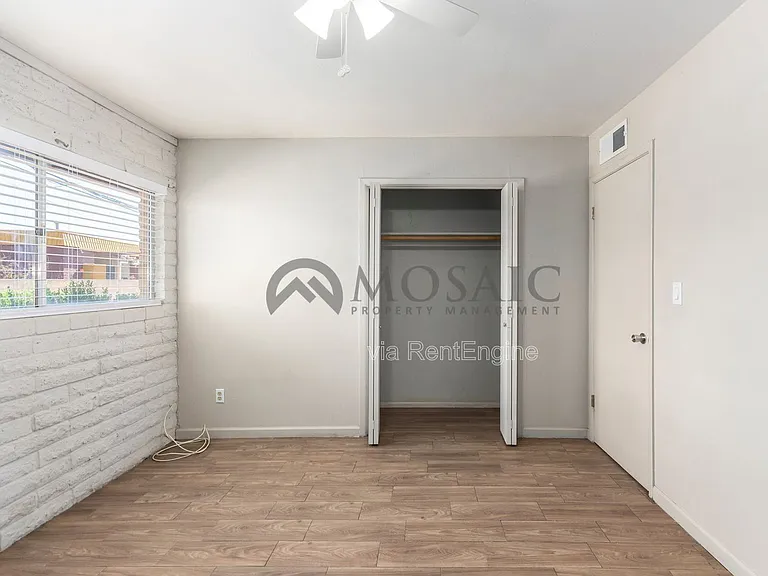1204 S McClintock Dr #B — Photo 19