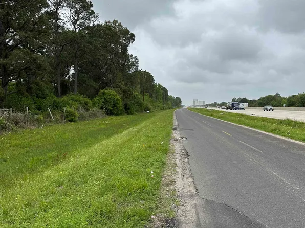 25882 Interstate Highway 10, Winnie, TX 77665