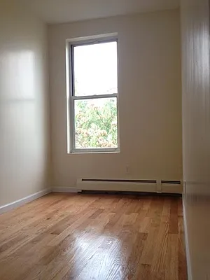 Rented by Full Time Management | media 12