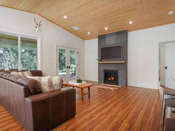 73-2085 Kaloko Dr, Kailua Kona, HI 96740