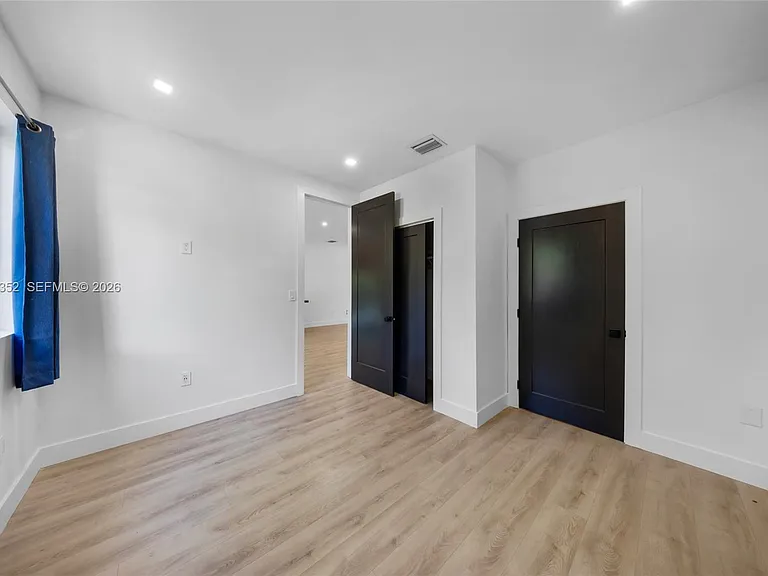 365 Fairway Dr — Photo 11