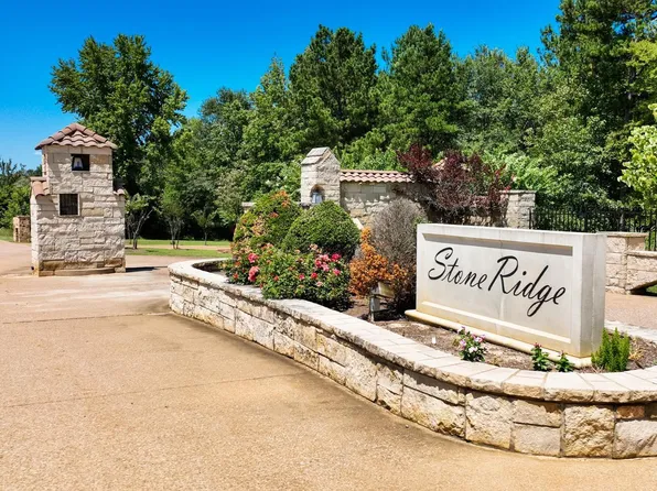 3 Stoneridge Trl, Longview, TX 75605