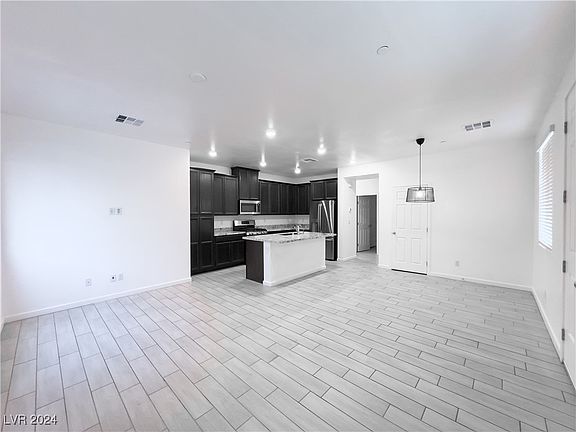 3rd image of 965 Nevada State Dr Unit 20101