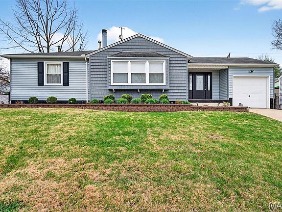 2nd image of 6231 Archwood Ln