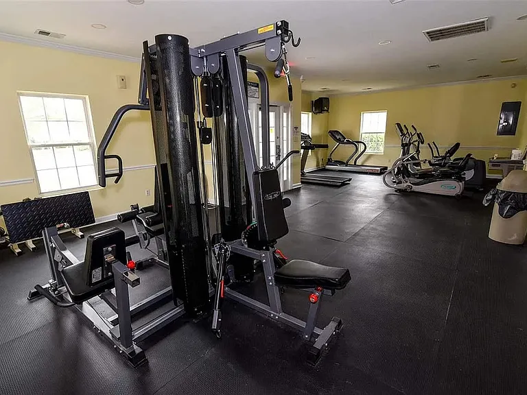 3923 Gladiola Ct #201 — Photo 32